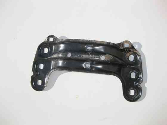 Mercedes-Benz  A2202420101 Траверса АКПП для двигуна OM613 R6 3.2 cdi S-Class W220 Одесса