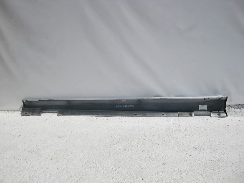 Mercedes-Benz  A2046980454 Поріг пластиковий правий C-Class W204 Одеса - фото 5