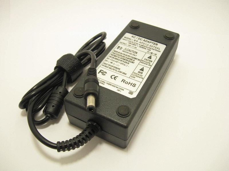 Блок питания для LCD мониторов 12V 2A 5.5*2.5mm Полтава - изображение 1