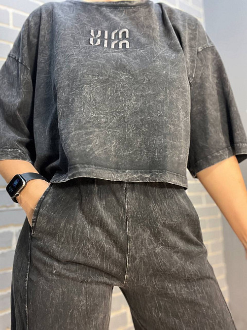 Костюм женский Coast Moda 4207 вареный с короткой футболкой оверсайз и брюками ровными от бедра черный, черный, L Киев - изображение 15