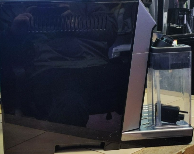 Кофеварка Delonghi PrimaDonna Class/ Latte/ Cappuccino / Укр. Мова. Киев - изображение 4