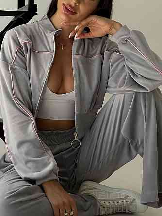 Стильний жіночий велюровий м'який костюм-двійка велюр плюш Сірий, 44/46 Одеса