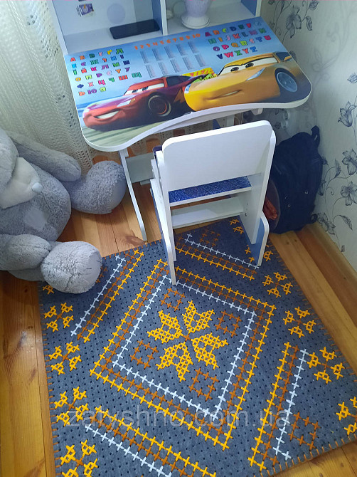 Коврик вышитый ( ручная работа) в детскую 96*90 см Киев - изображение 4