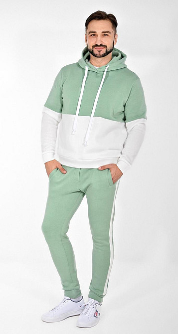 Двухцветный тёплый костюм на флисе (52) Киев - изображение 1