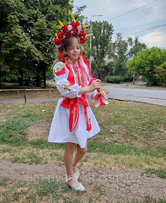 Детское вышитое платье с калиной Кривой Рог - изображение 7