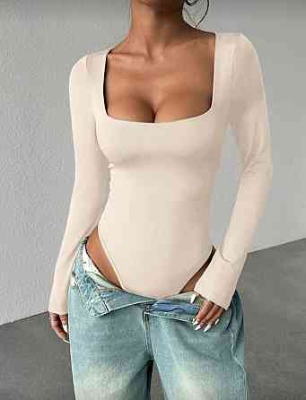 Жіночий базовий боді з квадратним вирізом мікродайвінг Молочний, 48/52 Одеса