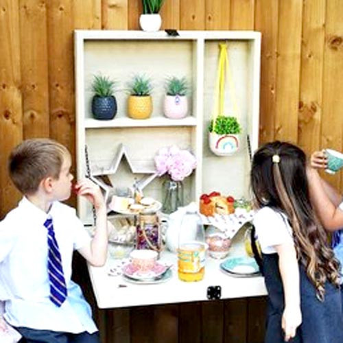 Настенный бар 