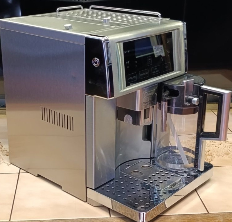 Кофеварка Delonghi PrimaDonna Esam 6700 / Latte, Cappuccino Киев - изображение 2