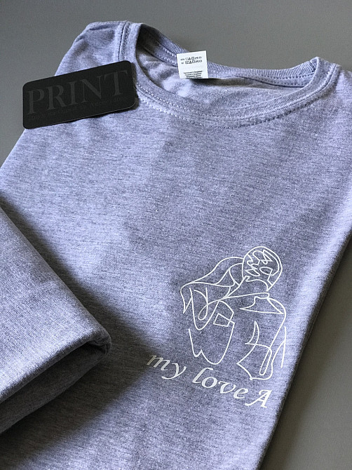 Парні футболки для хлопця та дівчини з АРТ принтом та ініціалами Чернівці - фото 3