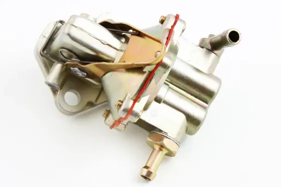 Насос топливный М-412 плунжерный Flagmus + 2 прокладки Винница