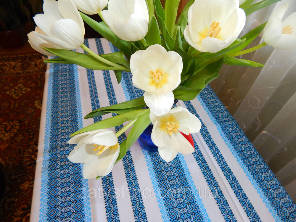 Вышитая скатерть голубая Киев - изображение 1