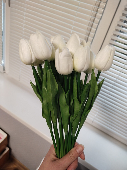 Штучні тюльпани латексні 5 штук 34 см білий Київ - фото 2