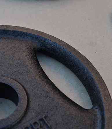 Диск чавунний 20 кг на гриф 50 мм Гантелі, гирі, штанги і диски металевий Київ