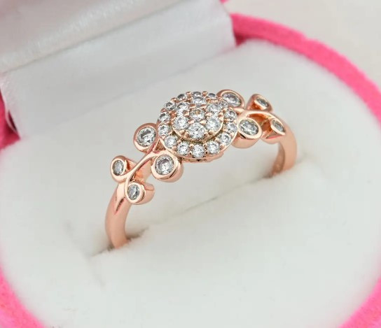 Кольцо Xuping 14652, 18 размер (ширина 7мм), белые фианиты, позолота РО Киев - изображение 1