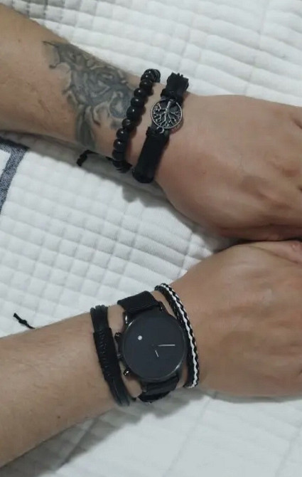 Подарочный набор для мужчин: наручные часы с 4 ориг. браслетами- диам 4см, длин 24см, шир рем 2см, без коробки Киев - изображение 3