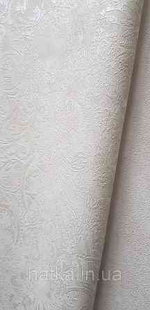 Шпалери вінілові на флізеліні гарячого тиснення DUKA Selective1.06х10 вензель структурні світло-беж срібло DK Київ