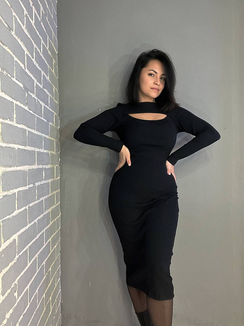 Платье женское ARBESH 3001 в рубчик вырез на груди длинное трикотажное one size черное, черный, one  Одесса - изображение 5
