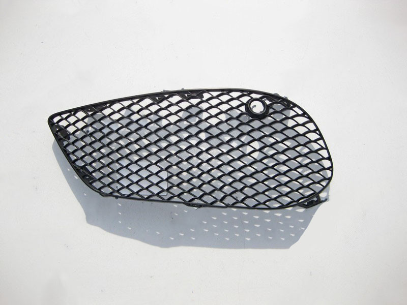 Mercedes-Benz  A2058852523 Нова ліва грати в бампер C-Class W205 AMG пакет Одесса - изображение 1