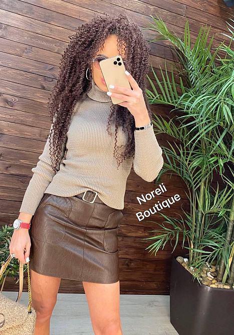 Водолазка жіноча однотонна рубчик, гольф жіночий базовий, жіночі базові гольфи водолазки в Україні Крохатушка одяг Київ - фото 1