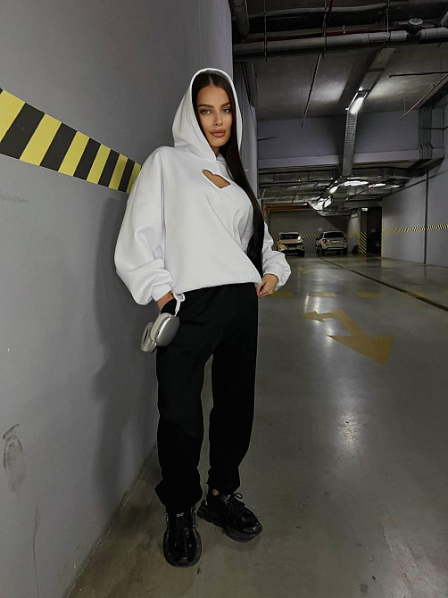 Жіночий прогулянковий костюм тринит на флісі Білий Одеса - фото 5