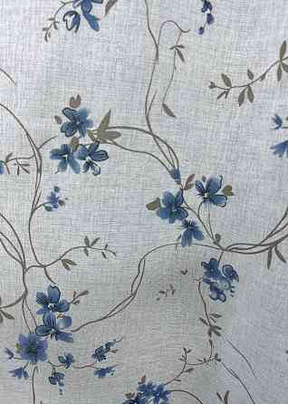 Тюль батист, колекція «Flora» колір білий із синьо-коричневим принтом 1533т Київ