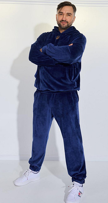 Мужской велюровый костюм из натуральной ткани Киев - изображение 2