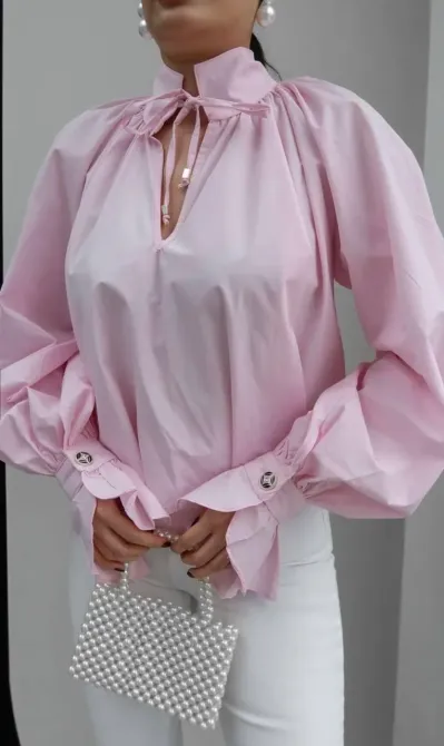 Изысканная блуза с акцентом на деталях Одесса - изображение 9