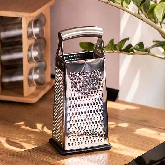 Універсальна тертка для овочів та фруктів 11×8.5×26(см) з нержавіючої сталі HP-8-13 Коломия