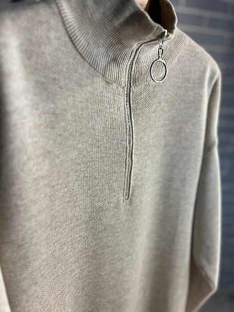Платье женское My fashion 2024120 свитер ворот стойкая молния длинное one size светло бежевое, світл Одесса - изображение 5