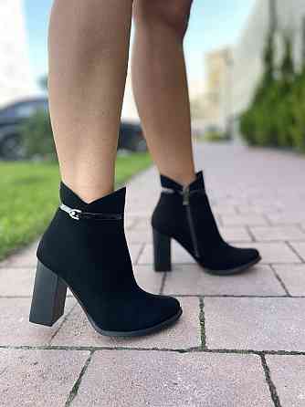 Жіночі черевики VESNA чорні натуральна замша высота 11 см подъем 9 см размер 39 (2525) Коломыя