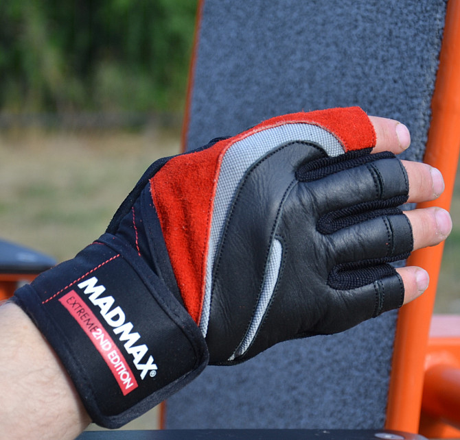 Перчатки для фітнесу MadMax MFG-568 Extreme 2nd edition Black/Red M Кам'янське - фото 2