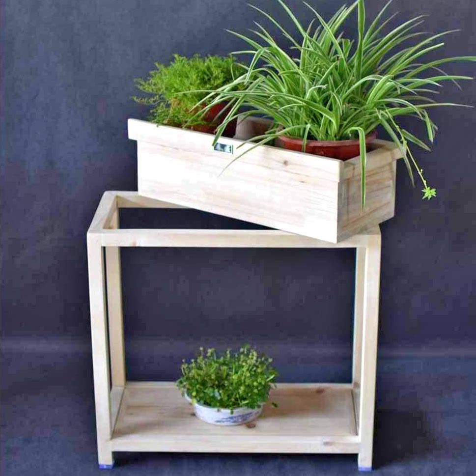 Кашпо на стойке 