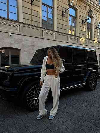 Женский стильный костюм двойка в стиле спорт шик со стразами на ягодицах велюр Молочный, 46/48 Одесса