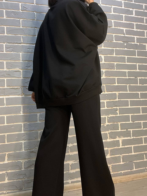 Костюм жіночий MY CITY 3044-8286 світшот широкий оверсайз та брюки палаццо зі стрілкою, чорний, SM Одеса - фото 6