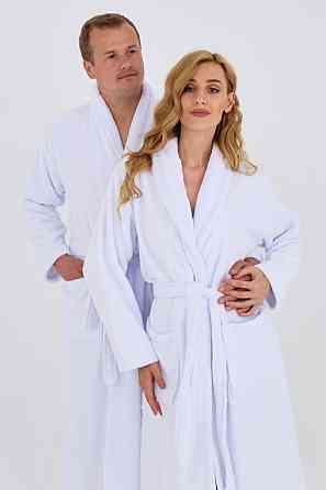 Мужской махровый халат Ideal Textile S белый Черновцы