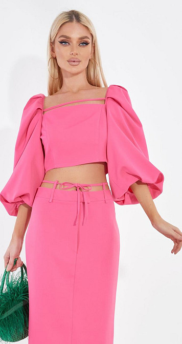 Красивый розовый костюм Киев - изображение 1