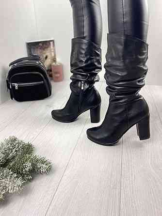 Nivelle Напівчоботи жіночі Nivelle чорні натуральна шкіра висота 24см обхват 34-36см каблук 9см Коломия