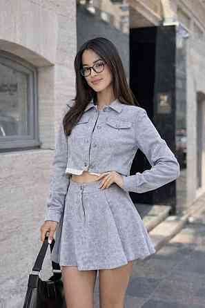 Жіночий стильний костюм-двійка: піджак на ґудзиках і спідниця-шорти вельвет Сірий, 46 Одеса