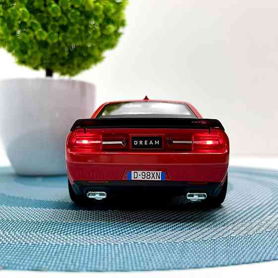 Машинка металева Авто Експерт Chevrolet Camaro 1:24 відчиняються двері капот багажник світло/звук Червона (GT-12099) Чернігів