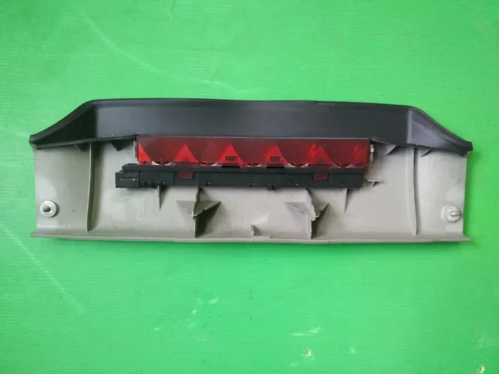 Козирьок 1S71-N46404-Dhw з стоп сигналом 1S71-13A613-AE Форд Мондео 3 Винница - изображение 1