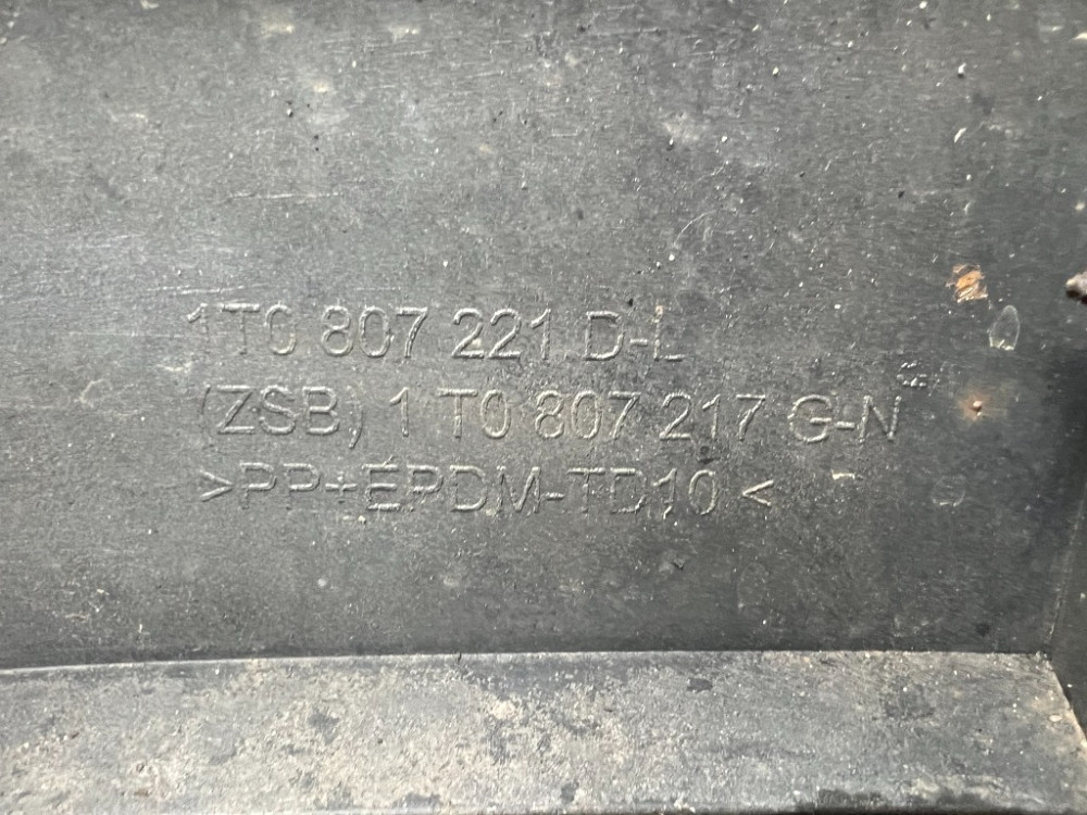 Бампер передній VW Touran 2007-2010 Ковель - фото 6