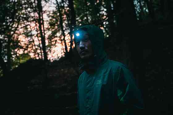 Ліхтар налобний Highlander Deneb 100 Sensor Rechargeable Head Torch Blue (TOR191) Київ