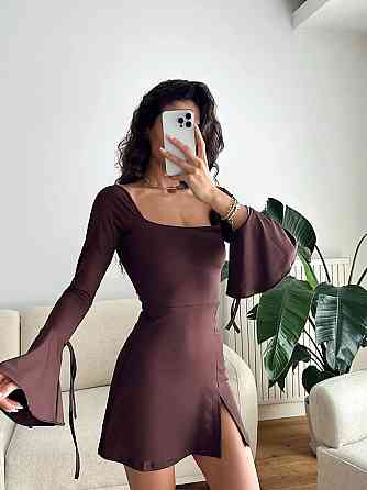 Жіноче обтисле базове плаття з квадратним вирізом мікродайвінг Коричневий, 46/48 Одеса