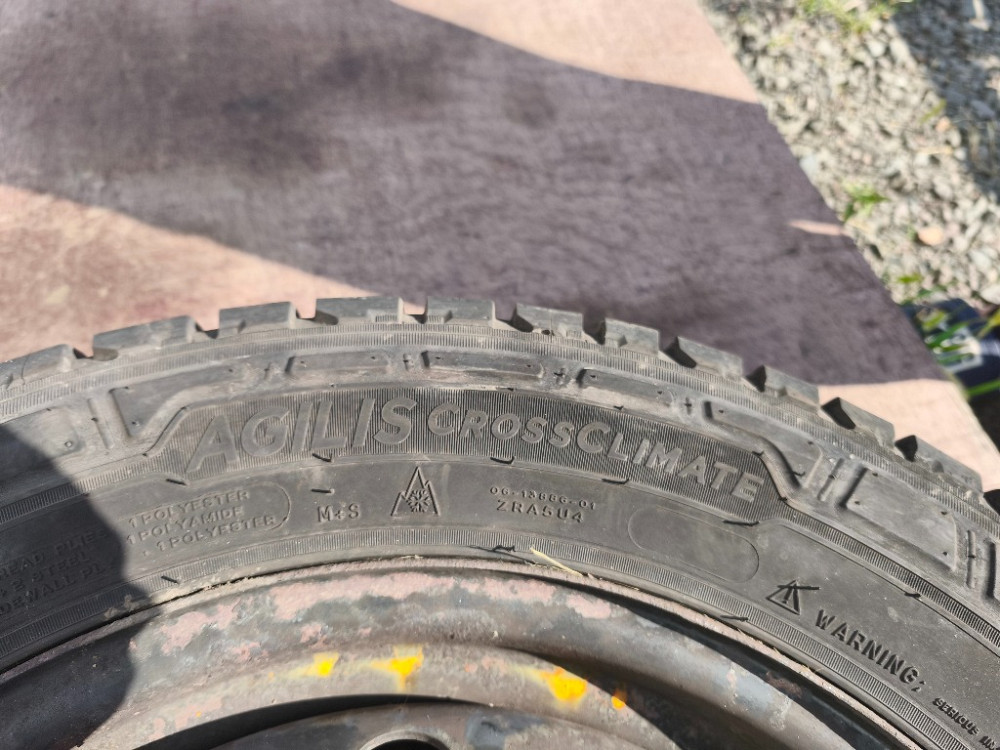 Диск колесний металевий з шиною Michelin Agilis 205/65 R16C Opel Vivaro 2001-2013 Ковель - фото 6