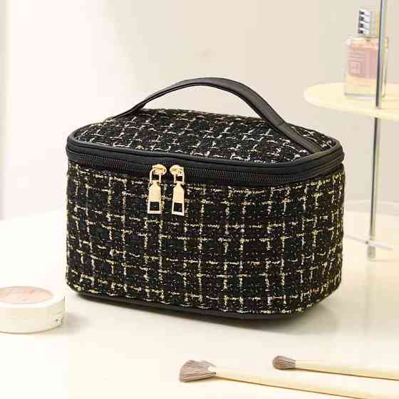 Косметичка жіноча вінтажна, дорожня, чорна Кам'янець-Подільський