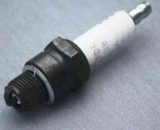 Свічка А11В Уфа VDK Киев