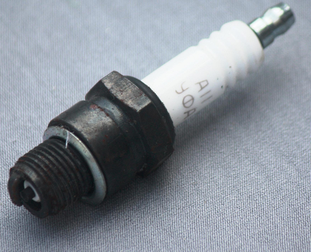 Свічка А11В Уфа VDK Киев - изображение 1