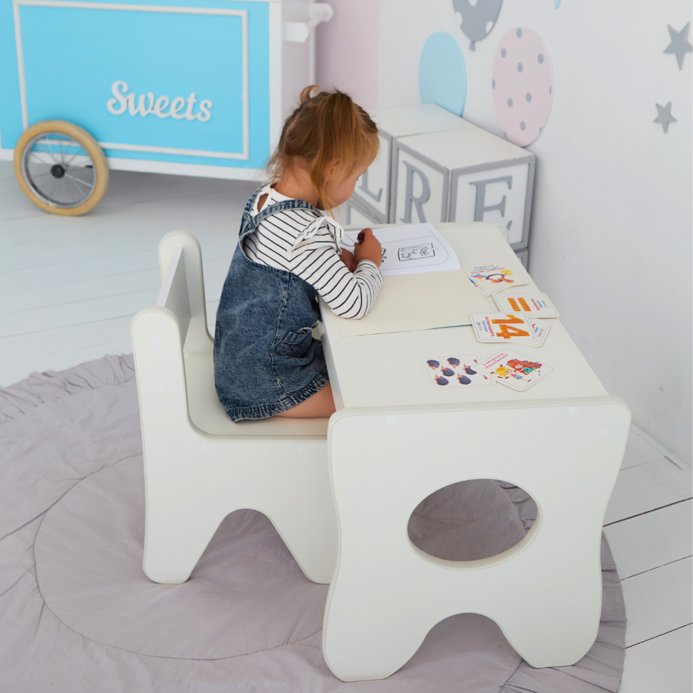 Удобный столик в детскую комнату 70×45×51, детский игральный стол с ящиком, белый Каменское - изображение 6