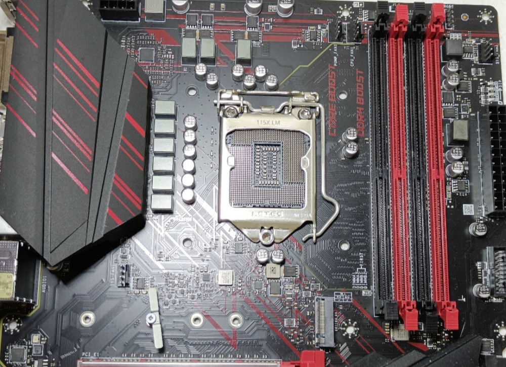 Материнська Плата: MSI MPG Z390 Gaming Plus - LGA1151 v2 Київ - фото 3