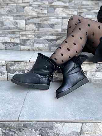 Olli Угги жіночі OLLI чорні натуральна шкіра зима 35р. (3369) Коломыя